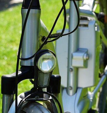 Hvor langt kan jeg køre på ét fuldt opladet elcykel batteri?